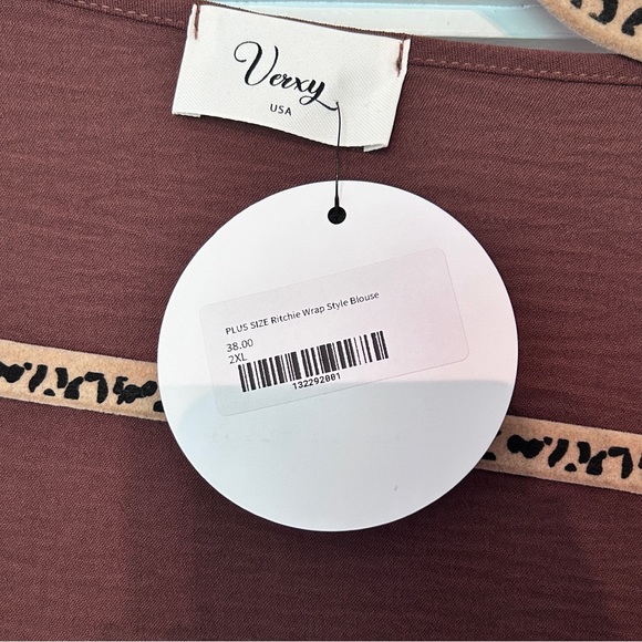 plus wrap top - Picture 2 of 2